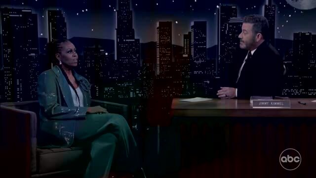 Michelle Obama to Kimmel Asking if Barack Ever Wrapped Gifts in Top Secret Documents: We Don’t Have Any