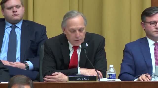 FBI Dir. Wray Refuses To Answer Whether Or Not The FBI Had ...