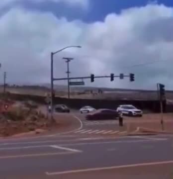 Maui Residents Yell ‘F*ck You’ at Biden Convoy