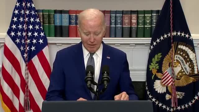 Biden Completely Spaces Out During Comments on Shutdown