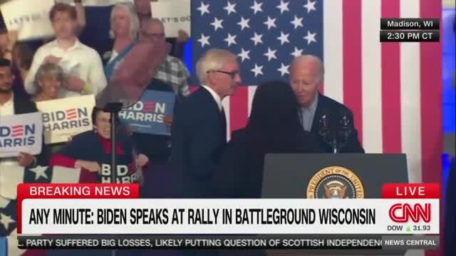 At Wisconsin Rally, Biden Mocks ‘Stable Genius’ Trump for July Fourth Story About Revolutionary War Airports